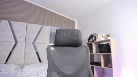 ALLICE online show from December 14, 12:00 pm