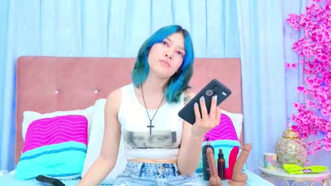 Allicia online show from November 6, 7:17 pm