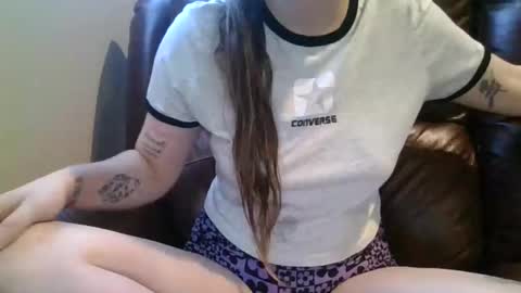 alliebearx online show from December 13, 8:48 pm