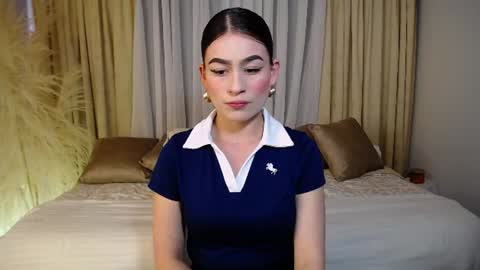 Allie  online show from June 24, 6:37 pm
