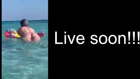 Allie online show from October 4, 4:54 am