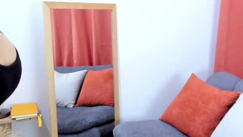    online show from January 31, 7:44 pm