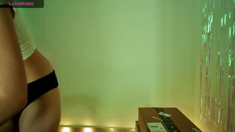 Alli online show from July 22, 8:11 pm
