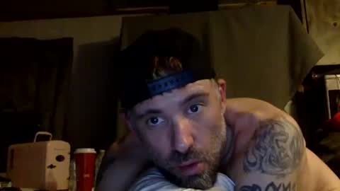 Snapshot of allitrunnin chatting on October 21, 3:00 am allitrunnin online show from October 21, 3:00 am