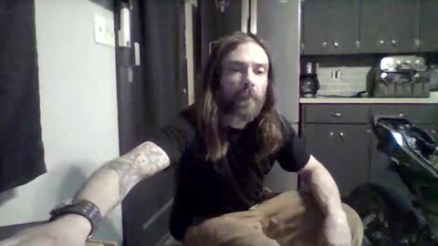 allupinyou1 online show from March 4, 8:11 am