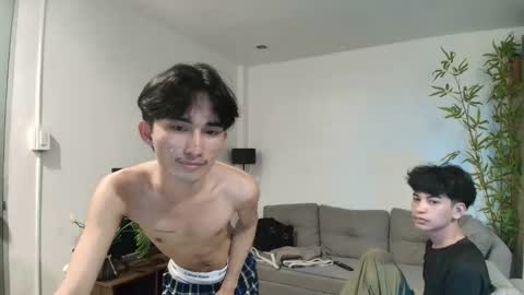 kim and josh online show from April 12, 2:54 pm