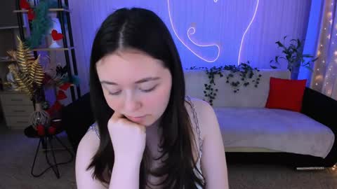alluringeyess online show from June 5, 4:34 pm