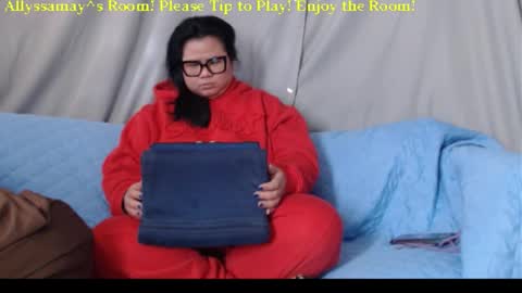 Allyssamay online show from February 7, 9:34 am