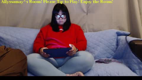 Allyssamay online show from February 25, 4:27 am