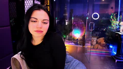 Alma online show from December 22, 10:00 am