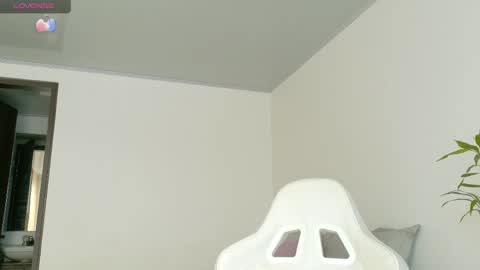 Alma online show from June 3, 2:33 pm