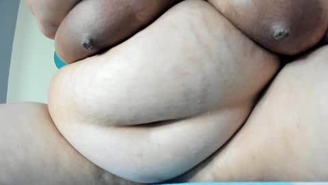 Snapshot of alondra_zaens chatting on January 29, 11:35 pm Alondra online show from January 29, 11:35 pm