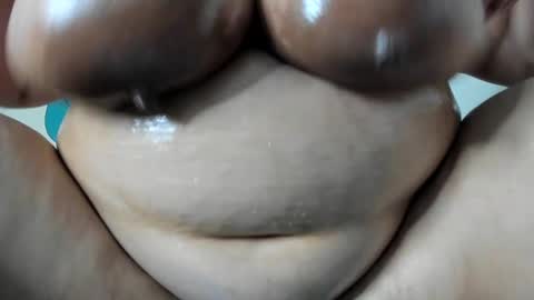 Snapshot of alondra_zaens chatting on March 1, 11:58 pm Alondra online show from March 1, 11:58 pm