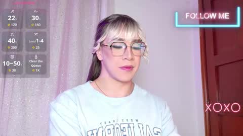 Hazel Bowie online show from February 26, 12:25 am