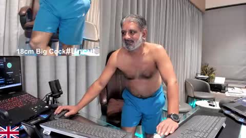 alpha_uk_boss online show from April 26, 7:55 pm