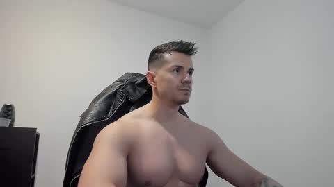 LeatherMaster online show from November 19, 7:40 am