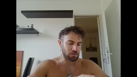 Snapshot of alphah_hunk chatting on September 21, 10:52 am alphah_hunk online show from September 21, 10:52 am