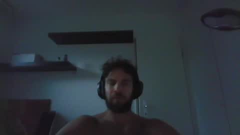 Snapshot of alphah_hunk chatting on October 15, 4:41 pm alphah_hunk online show from October 15, 4:41 pm