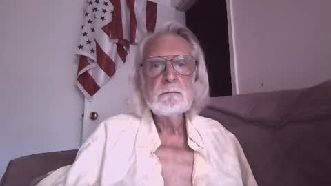 AlphaUniform online show from August 2, 12:29 pm