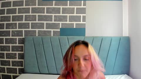 Snapshot of alterego1__ chatting on October 6, 12:34 pm Alter online show from October 6, 12:34 pm