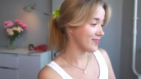 Amelia NEXT STREAM  online show from June 6, 2:45 pm