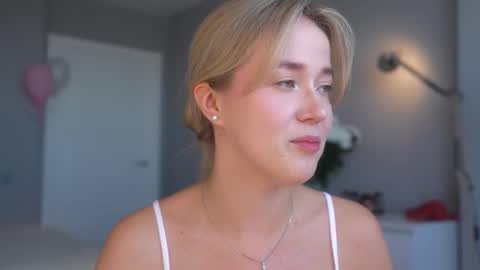 Amelia NEXT STREAM  online show from March 21, 8:52 am