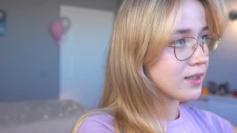 Amelia NEXT STREAM  online show from March 20, 1:49 pm