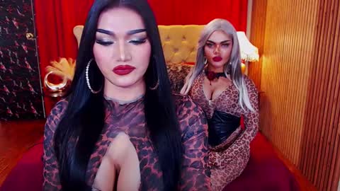 Alura Jhenson online show from October 25, 11:16 pm