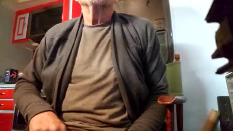 alwayshard4u1 online show from April 2, 10:22 am