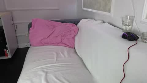 alyarei online show from October 17, 7:51 pm