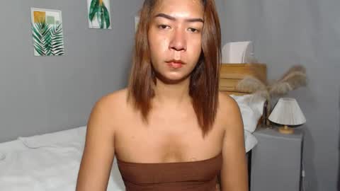 your asian dominantrix kneelobeyan beg online show from September 15, 7:04 pm