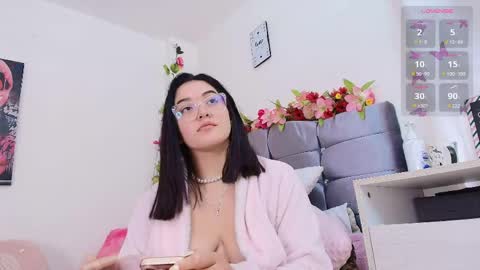 Isabella online show from May 24, 9:21 pm