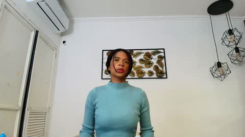 AMAIA online show from February 1, 7:23 pm