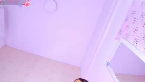 Snapshot of amaiaa_love chatting on October 10, 12:33 pm AMAIA online show from October 10, 12:33 pm