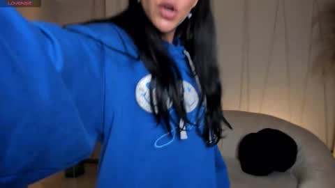 Snapshot of amalia_cruss chatting on September 18, 8:57 pm Amalia cruss online show from September 18, 8:57 pm