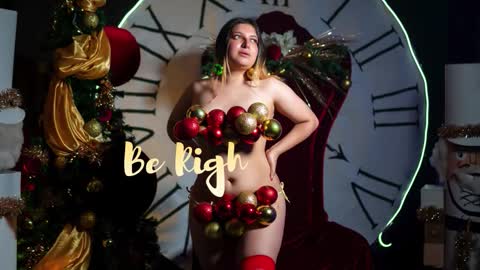 Amalia Im Back See you soon this January 7 at 10 pm Colombia time online show from January 8, 9:53 pm