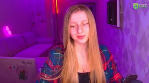 Snapshot of amaliaqueen999 chatting on December 21, 2:36 pm Amalia online show from December 21, 2:36 pm