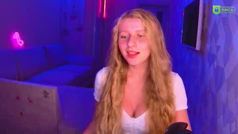 Snapshot of amaliaqueen999 chatting on October 10, 3:07 pm Amalia online show from October 10, 3:07 pm