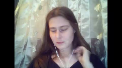 Dog mama online show from April 16, 8:31 pm