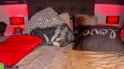 diana        Private is Open online show from October 12, 8:43 pm