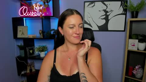 Amanda online show from June 3, 3:39 pm