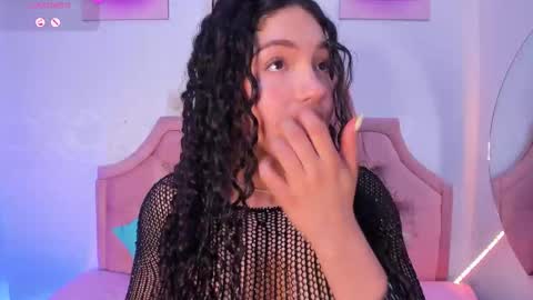 amandalee26 online show from September 24, 7:20 pm