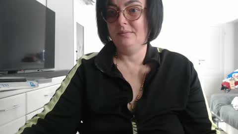 Anda online show from November 12, 8:38 am