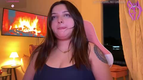 Snapshot of amandhaaa chatting on March 12, 11:12 pm Amandha online show from March 12, 11:12 pm