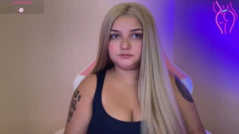 Snapshot of amandhaaa chatting on February 23, 9:26 pm Amandha online show from February 23, 9:26 pm
