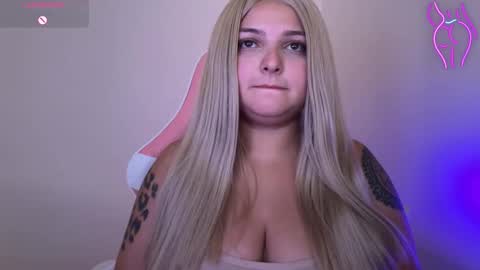 Snapshot of amandhaaa chatting on February 13, 6:48 pm Amandha online show from February 13, 6:48 pm