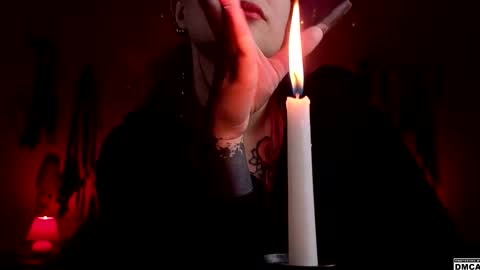 Snapshot of amanita__pantherina chatting on September 26, 12:13 pm Goddess Amanita online show from September 26, 12:13 pm