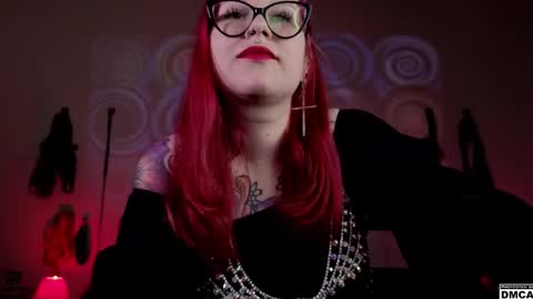 Snapshot of amanita__pantherina chatting on January 29, 9:01 am Goddess Amanita online show from January 29, 9:01 am