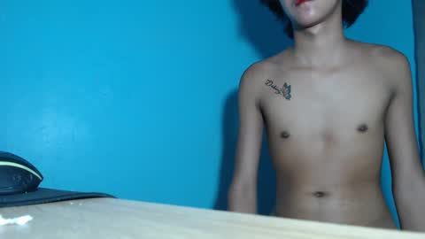 Snapshot of amara_fuck69 chatting on February 17, 10:18 am amara_fuck69 online show from February 17, 10:18 am