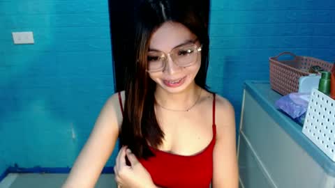 BELLA online show from June 13, 7:57 pm